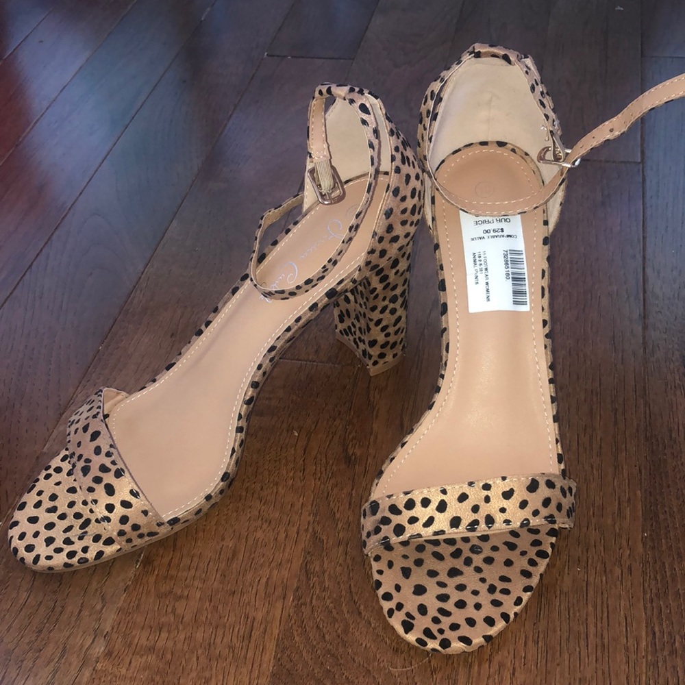 jessica carlisle high heels